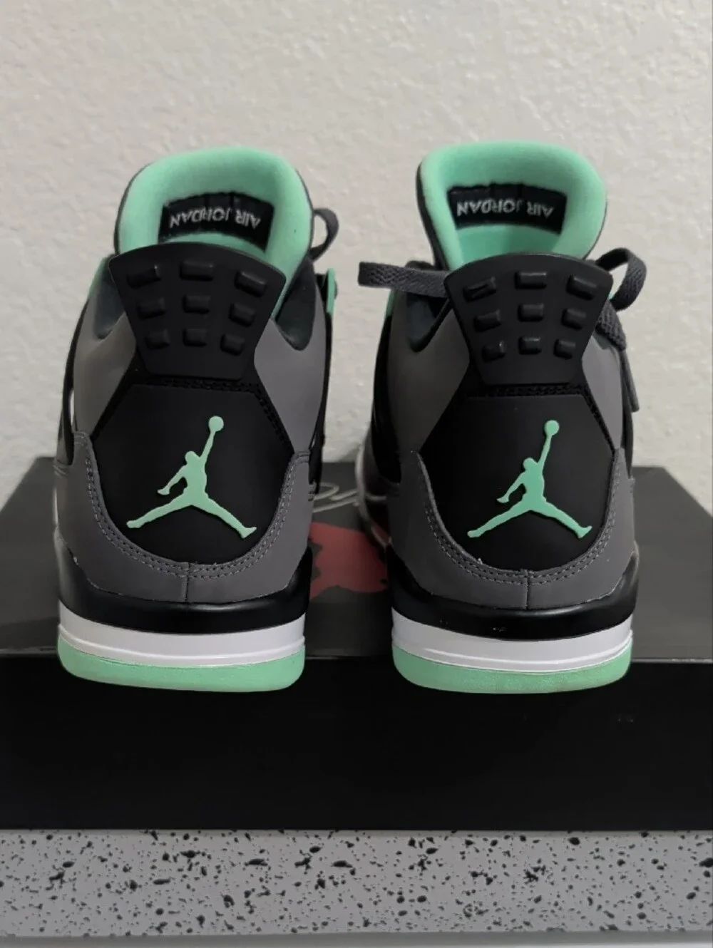 Air Jordan 4 Retro Green Glow 2013 Sz 11